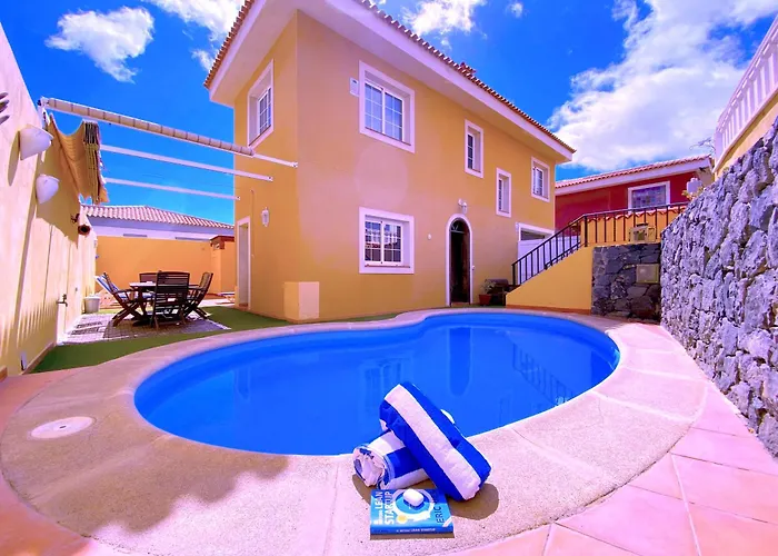 Tropicalidays Villa Cardones
